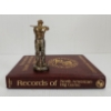 Image 3 : LOT OF 2 - "RECORDS OF NORTH AMERICAN BIG GAME 9TH EDITION" & BRONZE SHOOTING STATUE