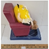 Image 4 : LOT OF 3 - M & M'S MINIS RIGS CANDY CARRIERS & BATTERY POWERED RECLINER FIGURE