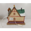 Image 7 : LOT OF 4 - LEMAX & HALLMARK CHRISTMAS VILLAGE ACCESS. - INCL SANTA'S CABIN