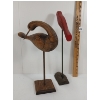 Image 2 : LOT OF 2 - FOLK ART BIRDS W/ BASES