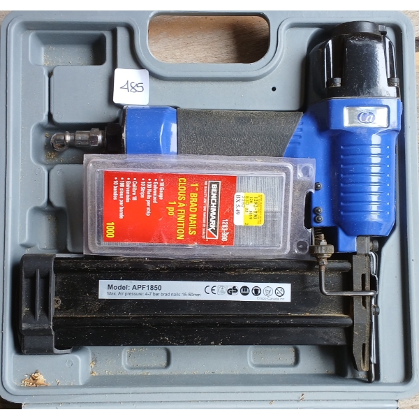 BENCHMARK 18GA BRAD NAILER KIT