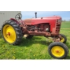 Image 1 : MASSEY HARRIS 33 ROW CROP TRACTOR - NO BATTERY 