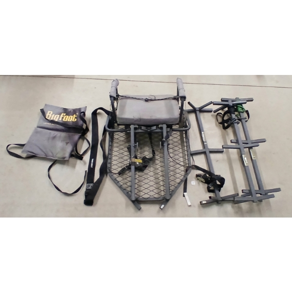 RIVERS-EDGE TREE CLIMBING STAND - SEE ALL PHOTOS