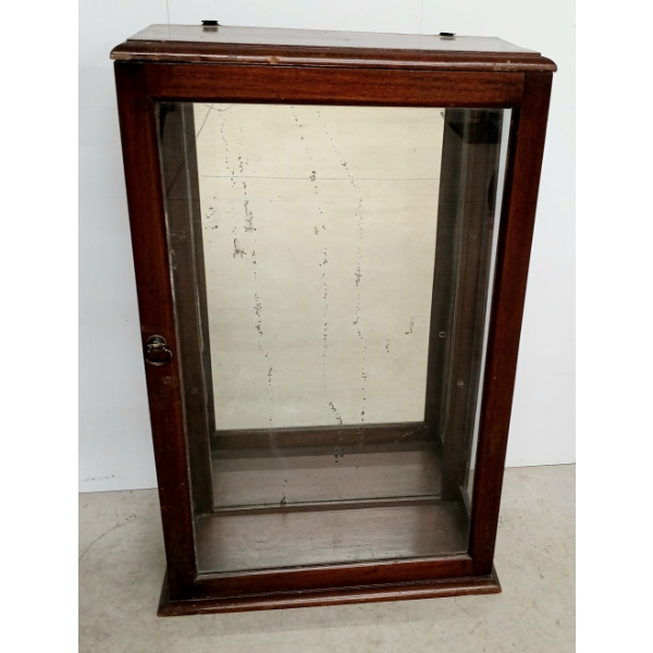 MIRROR BACKED DISPLAY CASE