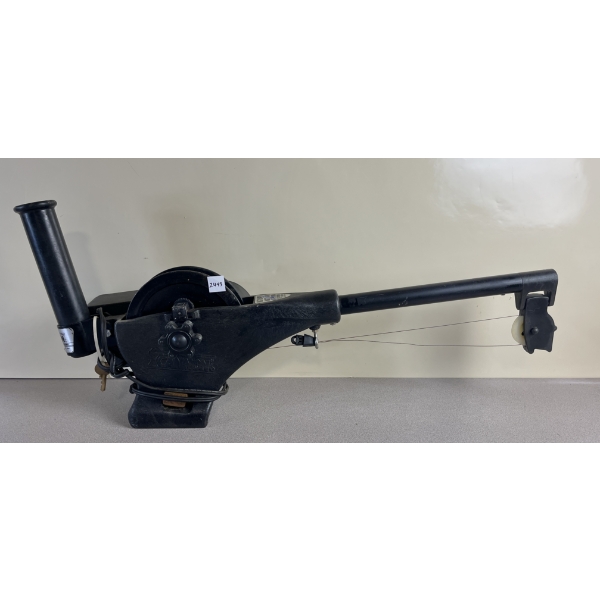 CANNON MARLIN ELECTRIC DOWN RIGGER 