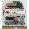 Image 2 : LOT OF 2 - FRANKLIN MINT & FIRST GEAR DIECAST MODELS - INCL 1907 ROLLS ROYCE & 1952 GMC STAKE TRUCK