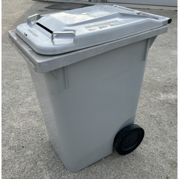 95 GAL POLY WHEELED GARBAGE BIN - AS NEW
