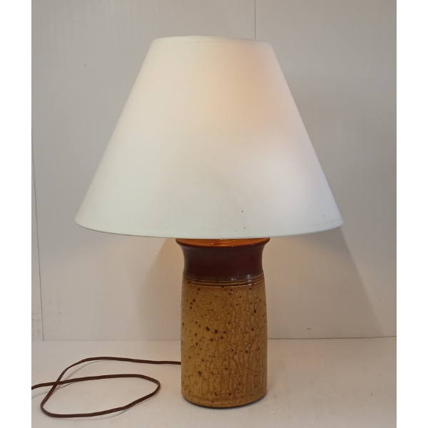 STONEWARE POTTERY LAMP