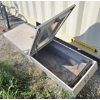 Image 1 : DIAMOND PLATE ALUM TRUCK BOX