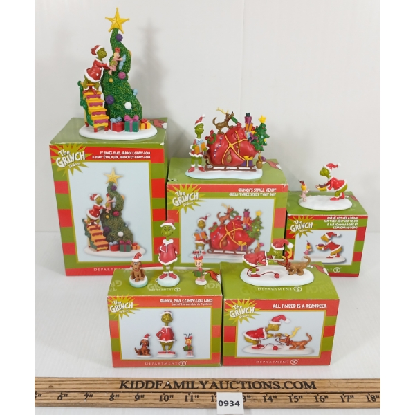 LOT OF 5 - DEPARTMENT 56  THE GRINCH  FIGURES