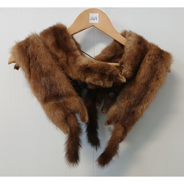 MINK SCARF COLLAR