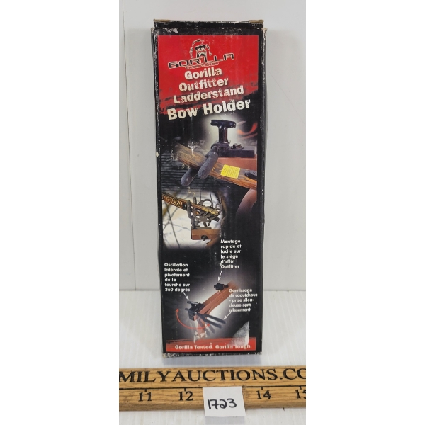 GORILLA OUTFITTER LADDERSTAND BOW HOLDER