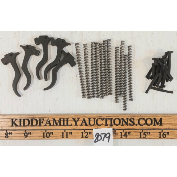 JOB LOT - NORINCO JW15A PARTS - INCL FIRING PINS, TRIGGERS & LEFT & RIGHT EXTRACTORS