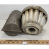Image 2 : LOT OF 2 - TIN PUDDING MOULD & BREAD PAN
