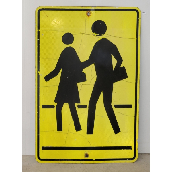 REFLECTIVE SCHOOL CROSSING SIGN