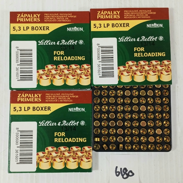 PRIMERS: APPROX 300X SELLIER & BELLOT 13/14 PRIMERS