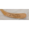 Image 2 : WAYNE GRETZKY AUTOGRAPHED TITAN HOCKEY STICK