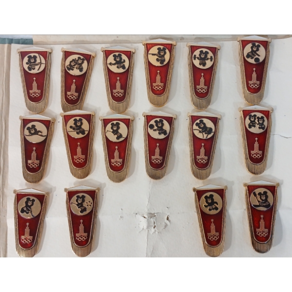 1980 MOSCOW RUSSIA OLYMPIC PIN SET