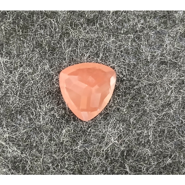 TRILLIANT CUT LOOSE NATURAL OREGON SUNSTONE ($3,186.00 APPRAISAL)