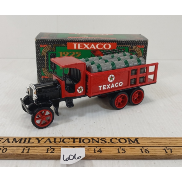 TEXACO 1925 KENWORTH STAKE TRUCK DIECAST COIN BANK