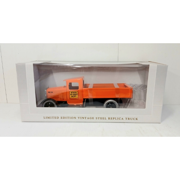 SPECCAST VINTAGE STEEL REPLICA STATE HI-WAY DEPT. TRUCK