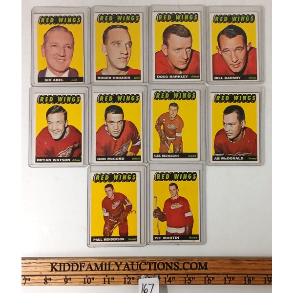 LOT OF 10 - 1965-1966 OPC DETROIT RED WINGS HOCKEY CARDS