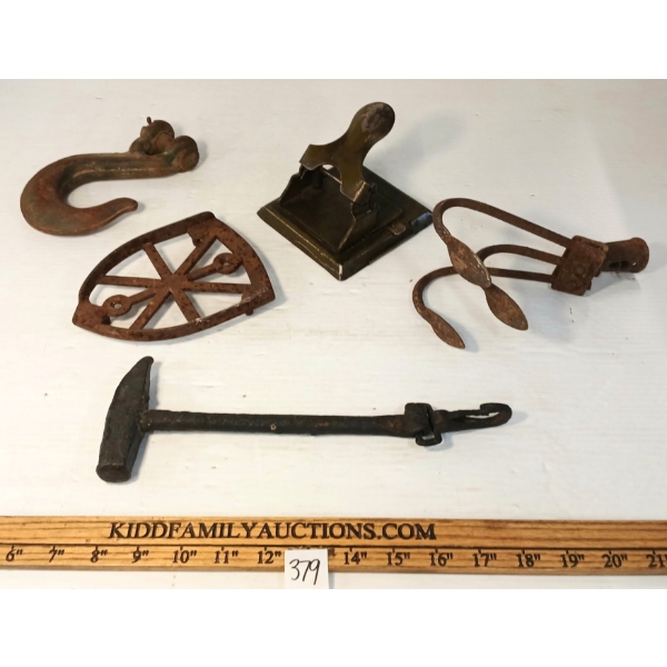LOT OF 5 - SNOW KNOCKER HAMMER, SAD IRON TRIVET, THE SHANNON HOLE PUNCH, ETC