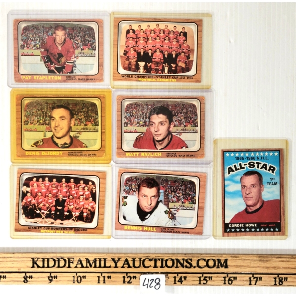 LOT OF 7 - 1967 OPC HOCKEY CARDS - RED WINGS, CANADIENS & BLACK HAWKS