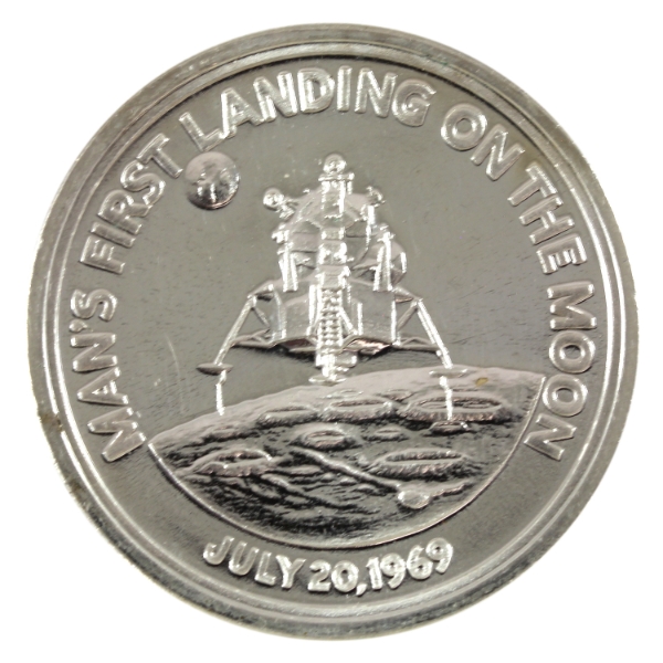 1969 The Apollo 11 Mission 27.3g-.999 Silver, 38mm (Tax Exempt)