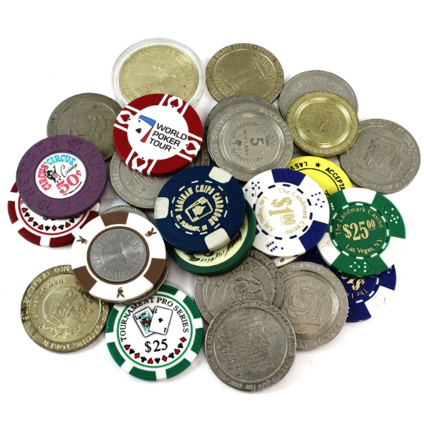 Group Lot of 30x Assorted Casino Tokens. 30pcs