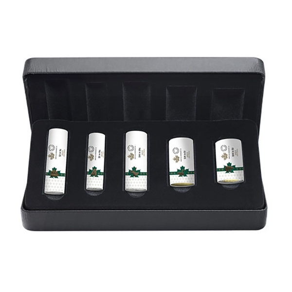 2023 QEII Collector's Edition Special Wrap Roll Set