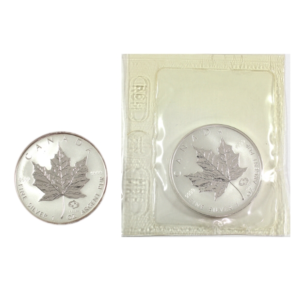 2x 1oz 2004 $5 Silver Maple Leaf .9999 Fine Silver Coin w/ Pisces Privy Mark. 2pcs. (Tax Exempt)
