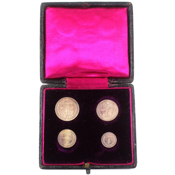 Great Britain Silver 1905 King Edward VII 4pc Sterling Silver Maundy Set in Original Case