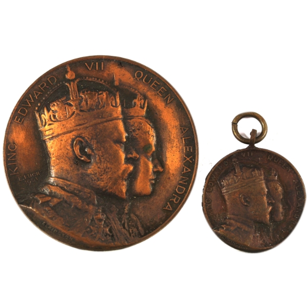 Great Britain 1902 Edward VII Coronation Medal & Pendant Copper Souvenir Set
