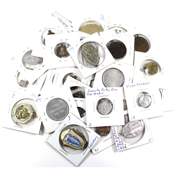 Bulk Lot of Various Religious Medals. 37pcs.