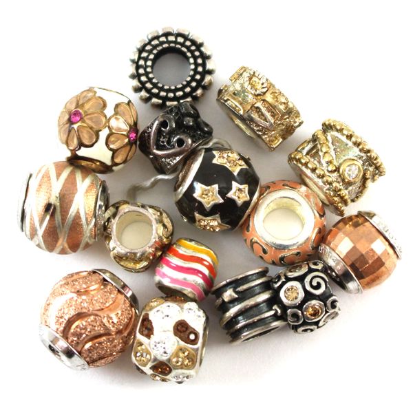 15x Sterling Silver .925 Charms for Bracelet. Gross Weight 30.5g. 15pcs. 