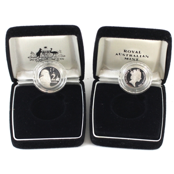 2x Australia Silver 1988 $2 in Clamshell Case. 2pcs. 