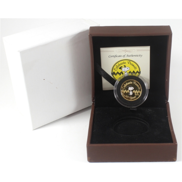 Niue Gold 2010 $25 Celebrate Peanuts 60th Anniversary - Snoopy 1/4oz .9999 Fine Gold Coin 