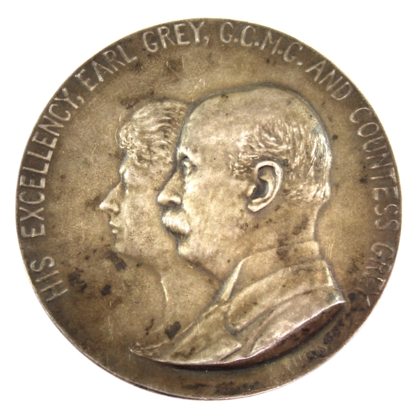 Canada 1910-11 Governor-General's Academic Award Medal 65.86g-Silver, 51mm.