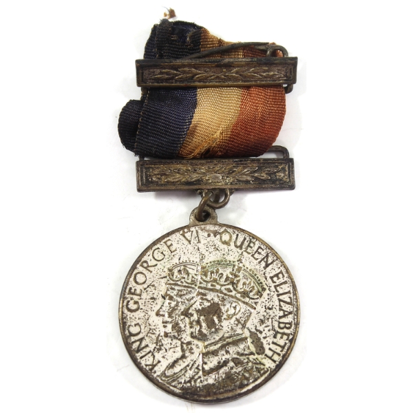Isle of Man 1937 King George VI & Queen Elizabeth Coronation Medal 17.56g-Silvered Brass, 32mm