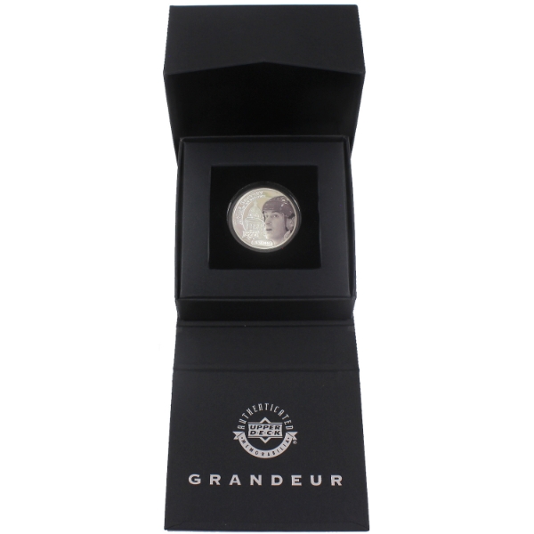 Cook Islands Silver 2017 $5 Upper Deck Grandeur - Wayne Gretzky No Colour 1oz .999 Fine Silver Coin