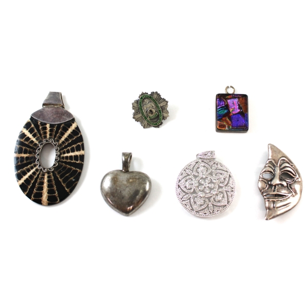 Lot of Miscellaneous .925 Sterling Silver Pendants & Pins, Some /w Stones. Total weight 56.22g. 6pc