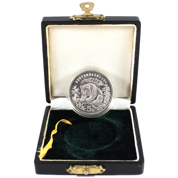 China Silver 1986 5 Yuan 25th Anniversary of WWF Silver Coin in Black Display Box