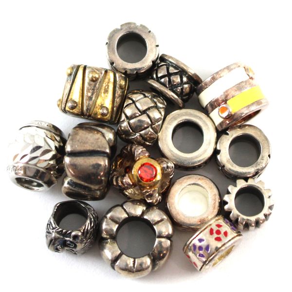 15x Sterling Silver .925 Charms for Bracelet. Gross Weight 38g. 15pcs. 