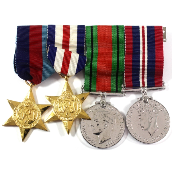 Group Lot of 1939-1945 WWII Canadian War Medals. 4pcs.
