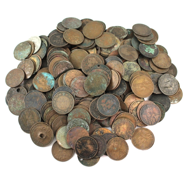 *Bulk Lot of Large Cents. About 200 pieces or more. Sold as is
