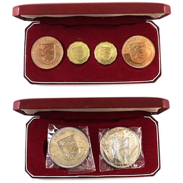 Jersey 1966 2x 5 Shillings Coin Set & 4 Coin Proof Set In Original Cases. 