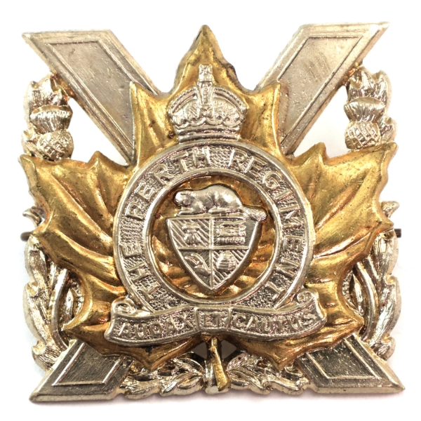 Vintage WWII Era The Perth Regiment Cap Badge Maple Leaf Design Canada