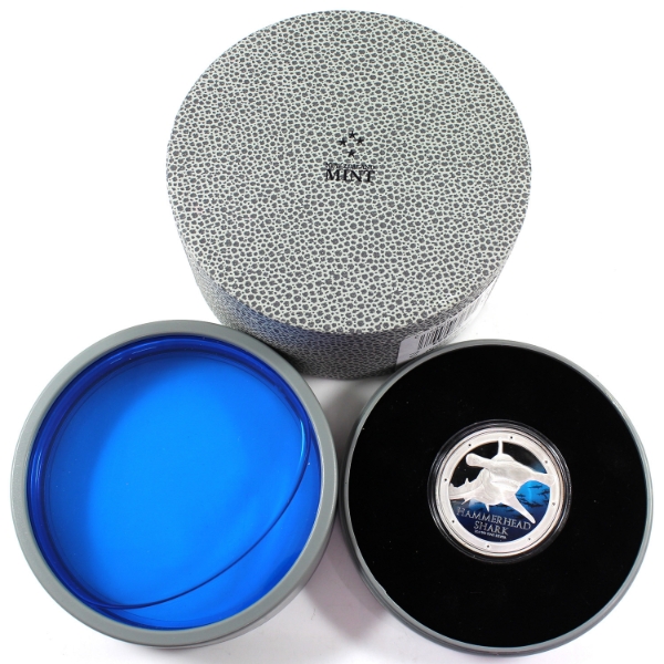 Niue Silver 2013 $2 Hammerhead Shark 1oz .999 Silver Coin w/ Selective Colour (Tax Exempt)