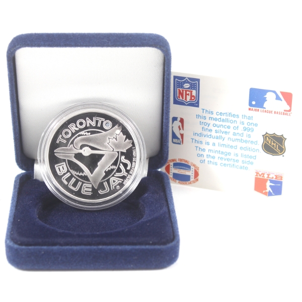 1oz Toronto Blue Jays 1992 "Blue Jays Bashers" .999 Fine Silver Limited Edition Round (Tax Exempt)